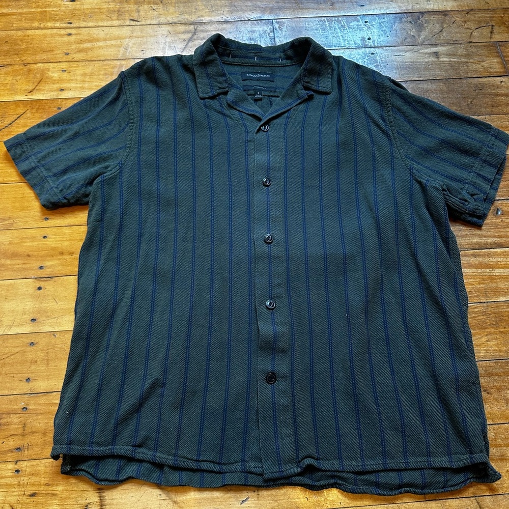 Banana Republic Linen Top - Large